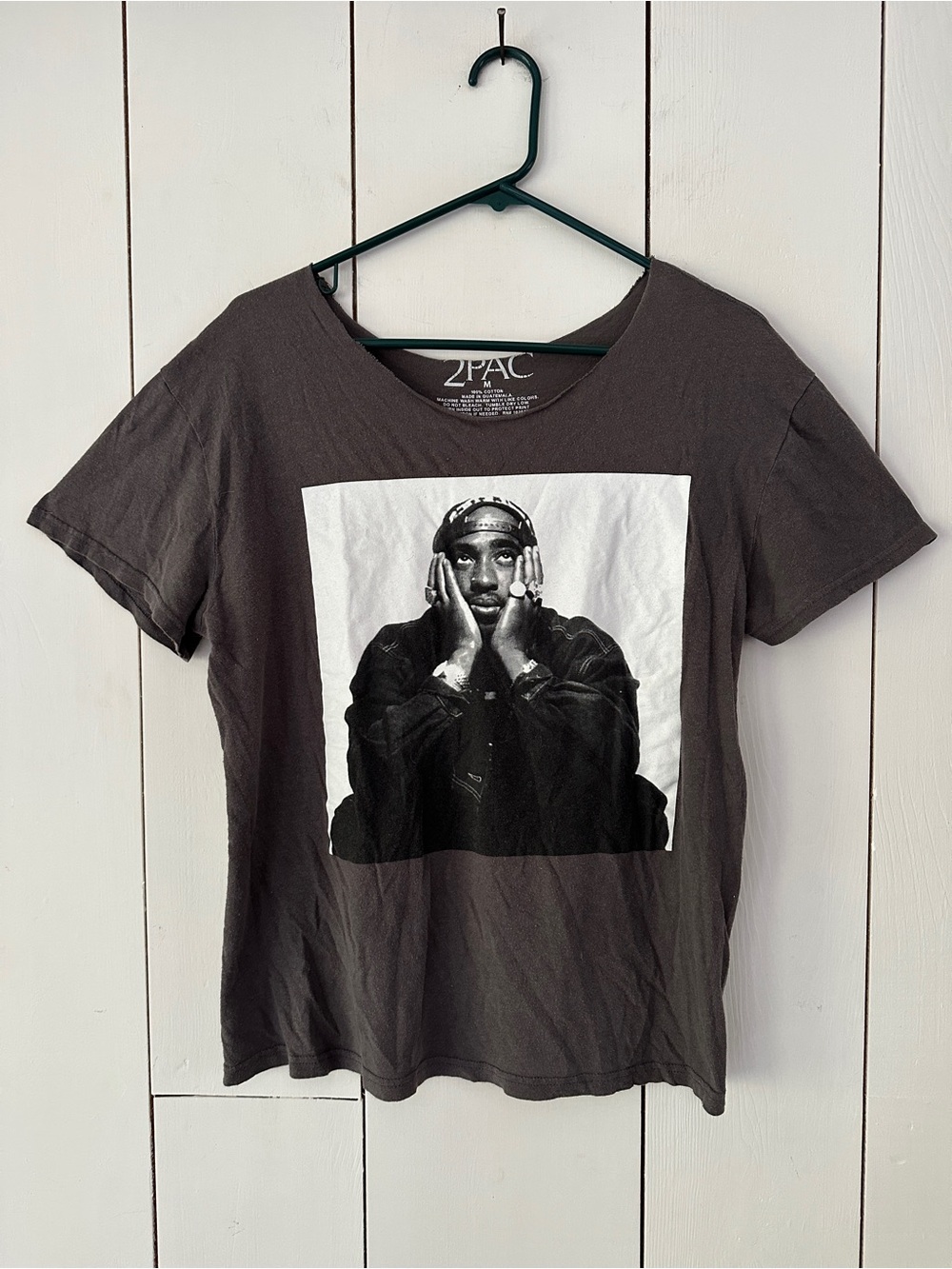 2Pac Graphic T-Shirt Sz M Gray Short Sleeve Graphic Rap TeeTupac Shakur